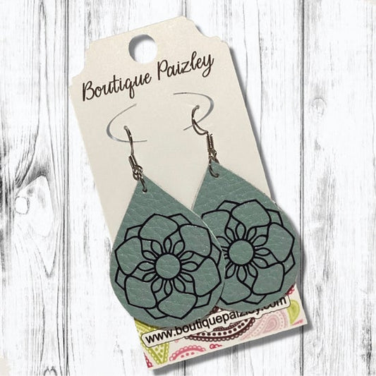Medium Teardrop Earrings